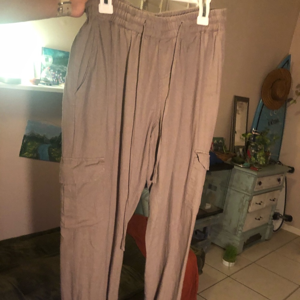 loose pants